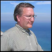 Dr. Lee Frelich